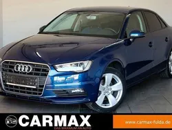 Blau Gebraucht 2016 Audi A3 Ambition Limousine | 12.900 € (Guter Preis)