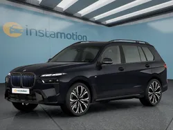 Schwarz Neu 2025 BMW X7 SUV | 150.999 €