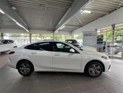 Weiß Gebraucht 2023 BMW 216 Advantage Coupé | 23.400 € (Fairer Preis)