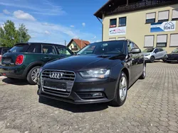 Grau Gebraucht 2014 Audi A4 Attraction Kombi | 8.990 € (Fairer Preis)