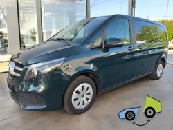 Grün Gebraucht 2020 Mercedes V220 Van / Kleinbus | 31.400 € (Superpreis)