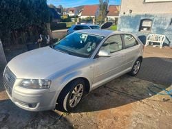 Silber Gebraucht 2009 Audi A3 Ambiente Limousine | 3.000 € (Superpreis)