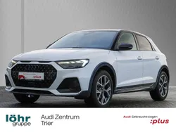 Gletscherweiß metallic Gebraucht 2021 Audi A1 Ambiente Kleinwagen | 21.980 € (Fairer Preis)