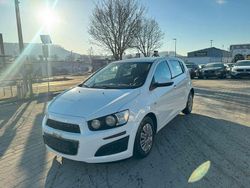 Weiß Gebraucht 2012 Chevrolet Aveo LT Kleinwagen | 3.199 € (Fairer Preis)