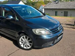 Andere außenfarben Gebraucht 2005 VW Golf V Kombi | 2.450 € (Fairer Preis)
