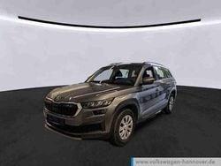 Graphitegrau metallic Gebraucht 2022 Skoda Kodiaq Active SUV | 19.890 € (Superpreis)