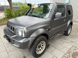 Grün Gebraucht 2011 Suzuki Jimny Club SUV | 7.700 € (Guter Preis)