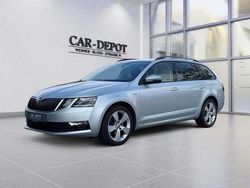 Silber Gebraucht 2018 Skoda Octavia Clever Kombi | 9.999 € (Superpreis)