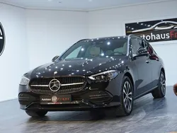 Schwarz Gebraucht 2022 Mercedes C300e Limousine | 38.997 € (Etwas zu teuer)