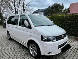Weiß Gebraucht 2011 VW T5 Highline Van | 25.750 € (Teuer)