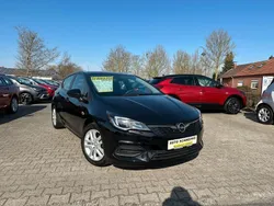 Schwarz Gebraucht 2022 Opel Astra Limousine | 15.750 € (Superpreis)