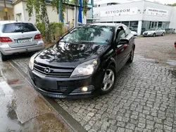Schwarz Gebraucht 2005 Opel Astra GTC Sport Coupé | 1.390 €