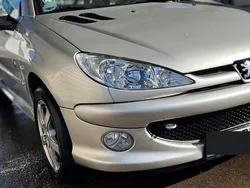 Silber Gebraucht 2003 Peugeot 206 CC Roland Garros Cabrio | 1.800 € (Guter Preis)
