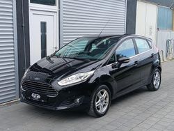 Schwarz Gebraucht 2014 Ford Fiesta Limousine | 6.390 € (Fairer Preis)