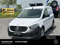 Weiss Gebraucht 2024 Mercedes eCitan Limousine | 18.267 € (Guter Preis)