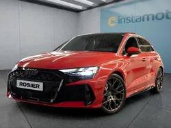 Rot Neu 2025 Audi RS3 Kleinwagen | 74.599 €