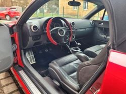 Rot Gebraucht 2001 Audi TT Roadster Sport Cabrio | 6.500 € (Guter Preis)