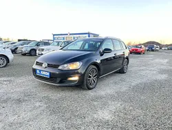 Deep black perleffekt Gebraucht 2017 VW Golf VII Allstar Kombi | 6.499 € (Fairer Preis)