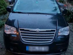 Schwarz Gebraucht 2010 Chrysler Grand Voyager Van / Kleinbus | 7.900 € (Fairer Preis)