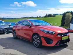 Orange Gebraucht 2023 Kia ProCeed 2 Kleinwagen | 27.995 € (Guter Preis)