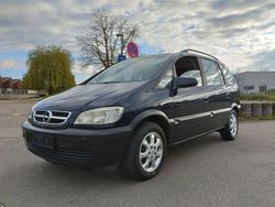 Blau Gebraucht 2004 Opel Zafira Njoy Van / Kleinbus | 399 € (Superpreis)