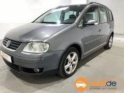 Grau Gebraucht 2005 VW Touran Trendline Van / Kleinbus | 1.650 € (Fairer Preis)