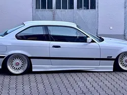 Weiß Gebraucht 1995 BMW 328 Performance Coupé | 16.999 €