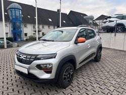 Grau Gebraucht 2022 Dacia Spring Essentiel Kleinwagen | 9.990 € (Guter Preis)