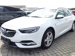 Weiß Gebraucht 2019 Opel Insignia Edition Kombi | 9.980 € (Fairer Preis)