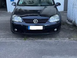 Schwarz Gebraucht 2005 VW Golf V Kleinwagen | 3.500 € (Guter Preis)
