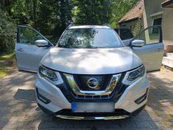 Grau Gebraucht 2018 Nissan X-Trail Tekna SUV | 15.500 € (Guter Preis)
