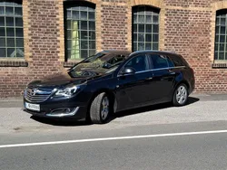 Schwarz Gebraucht 2014 Opel Insignia Business Kombi | 10.999 €