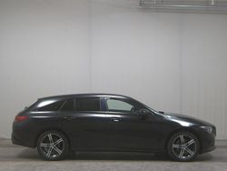 Schwarz Gebraucht 2019 Mercedes CLA220 Shooting Brake Progressive Kombi | 20.980 € (Guter Preis)