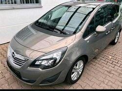 Andere farben Gebraucht 2011 Opel Meriva Van / Kleinbus | 3.800 € (Guter Preis)