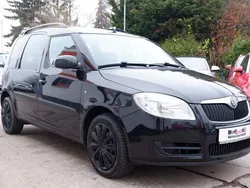 Schwarz Gebraucht 2009 Skoda Roomster Comfort Kombi | 7.490 €
