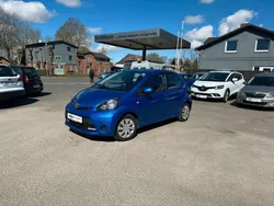 Blau Gebraucht 2014 Toyota Aygo Cool Kleinwagen | 4.999 € (Fairer Preis)