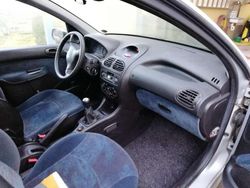 Gebraucht 1999 Peugeot 206 Limousine | 750 € (Guter Preis)