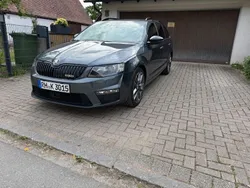 Grau Gebraucht 2016 Skoda Octavia RS Kombi | 15.600 € (Fairer Preis)