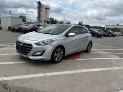 Silber Gebraucht 2017 Hyundai i30 Passion Limousine | 7.200 € (Superpreis)