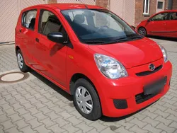 Rot Gebraucht 2010 Daihatsu Cuore Kleinwagen | 4.490 € (Teuer)