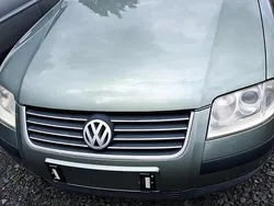Grün Gebraucht 2003 VW Passat Limousine | 500 € (Superpreis)