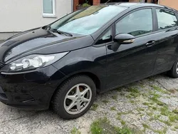 Schwarz Gebraucht 2011 Ford Fiesta Trend Kleinwagen | 2.450 € (Fairer Preis)