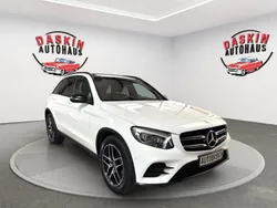Weiß Gebraucht 2018 Mercedes GLC300 AMG line SUV | 24.700 €