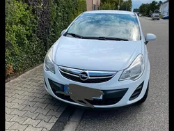 Weiß Gebraucht 2013 Opel Corsa Active Kleinwagen | 2.800 € (Guter Preis)