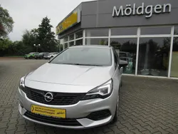 Silber Gebraucht 2021 Opel Astra Ultimate Kombi | 19.690 € (Etwas zu teuer)