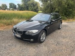Schwarz Gebraucht 2012 BMW 525 Kombi | 7.300 € (Superpreis)