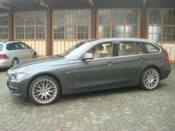 Mineralgrau Gebraucht 2015 BMW 328 Kombi | 19.999 € (Fairer Preis)