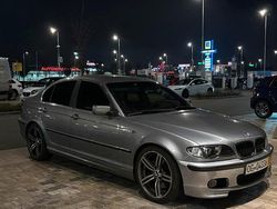 Grau Gebraucht 2003 BMW 330 Limousine | 4.500 € (Fairer Preis)