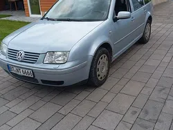Silber Gebraucht 2004 VW Bora Basis Limousine | 1.000 € (Guter Preis)