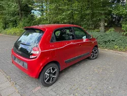 Rot Gebraucht 2017 Renault Twingo Kleinwagen | 10.000 € (Fairer Preis)